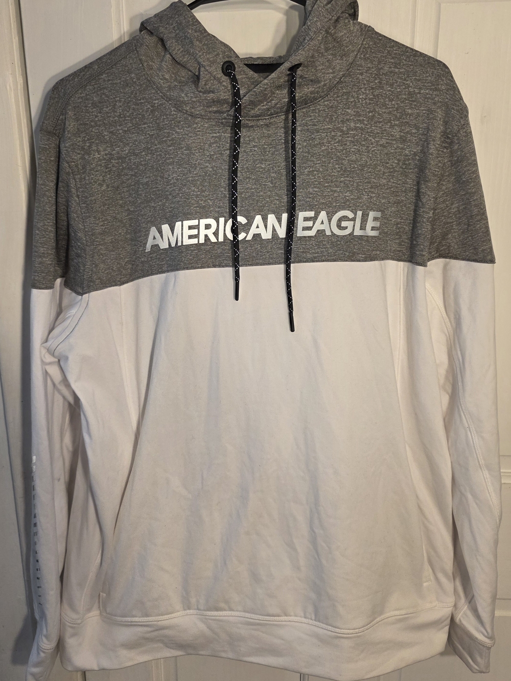 American Eagle Outfitters Two-Tone Gray and White Pullover Hoodie